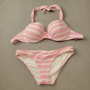 Victoria’s Secret Bikini Set XS 32C Bra and Bottom
